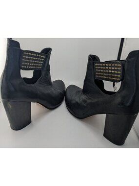 Vintage Calleen Cordero Black Cutout Leather Heeled Booties Size 9 Made In LA